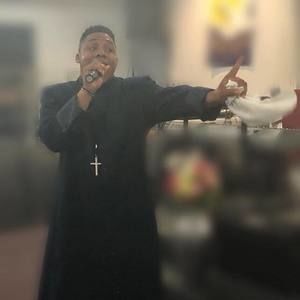 Meet your Posher, Pastorjames